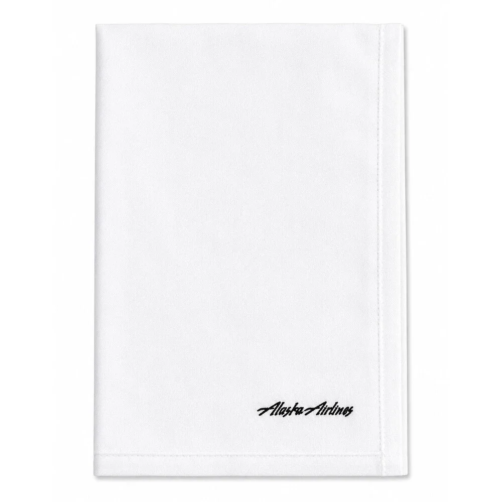 Alaska Airlines Dinner Napkins Set of 4 White Linen Fabric 20x20 Button Hole